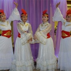Танцевальный ансамбль "Інжу"